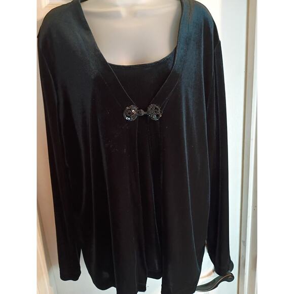 White Stag Tops - White Stag 1 Pc. Cardigan Looks Like 2pc Black Velvet Sz XL Holiday Festive...